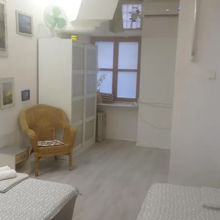 Apartment Youth Vita Zagreb Exterior photo
